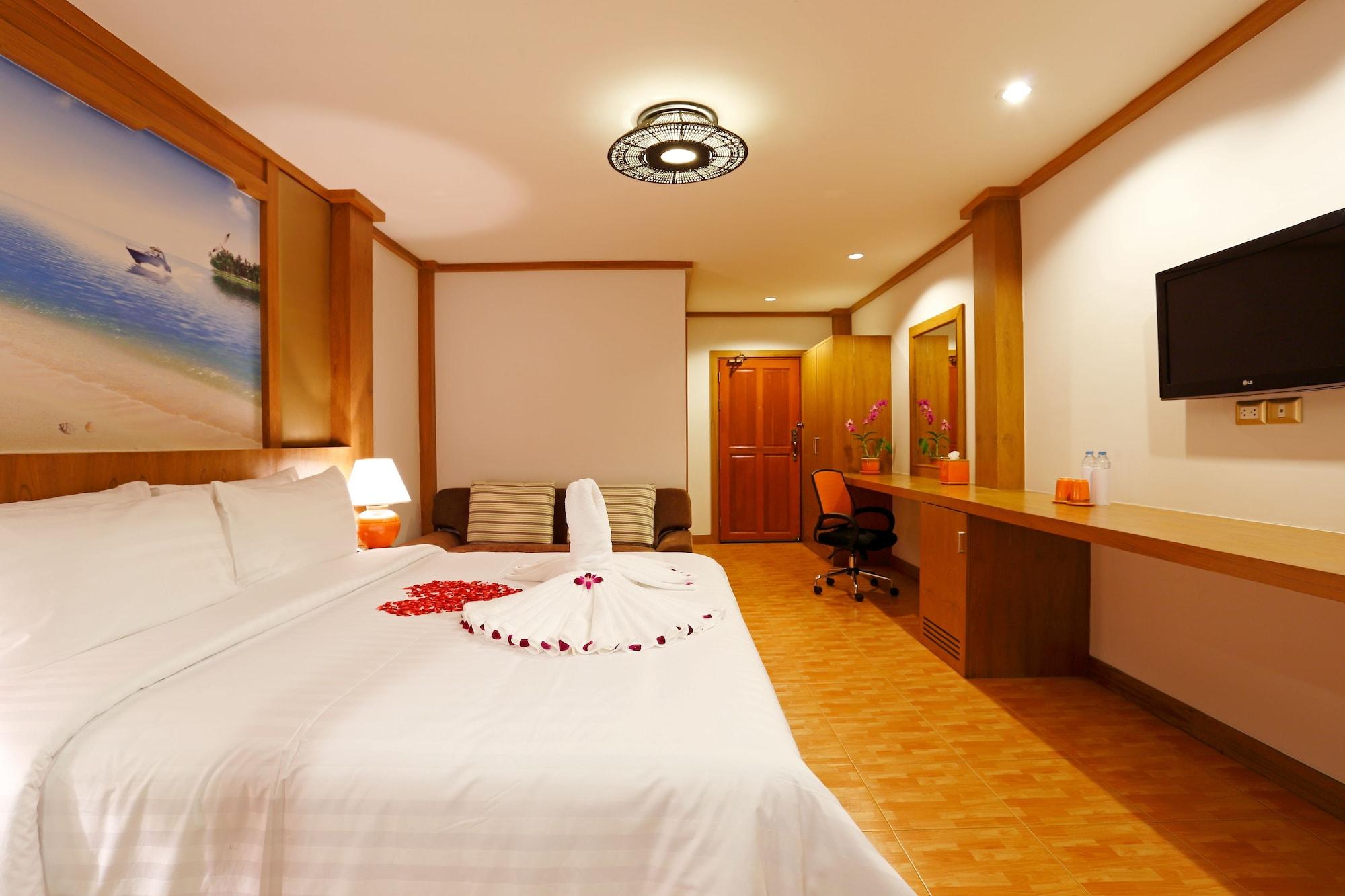 Chabana Resort Bang-Tao Beach Phuket- Sha Extra Plus Bang Tao Beach  Exterior photo